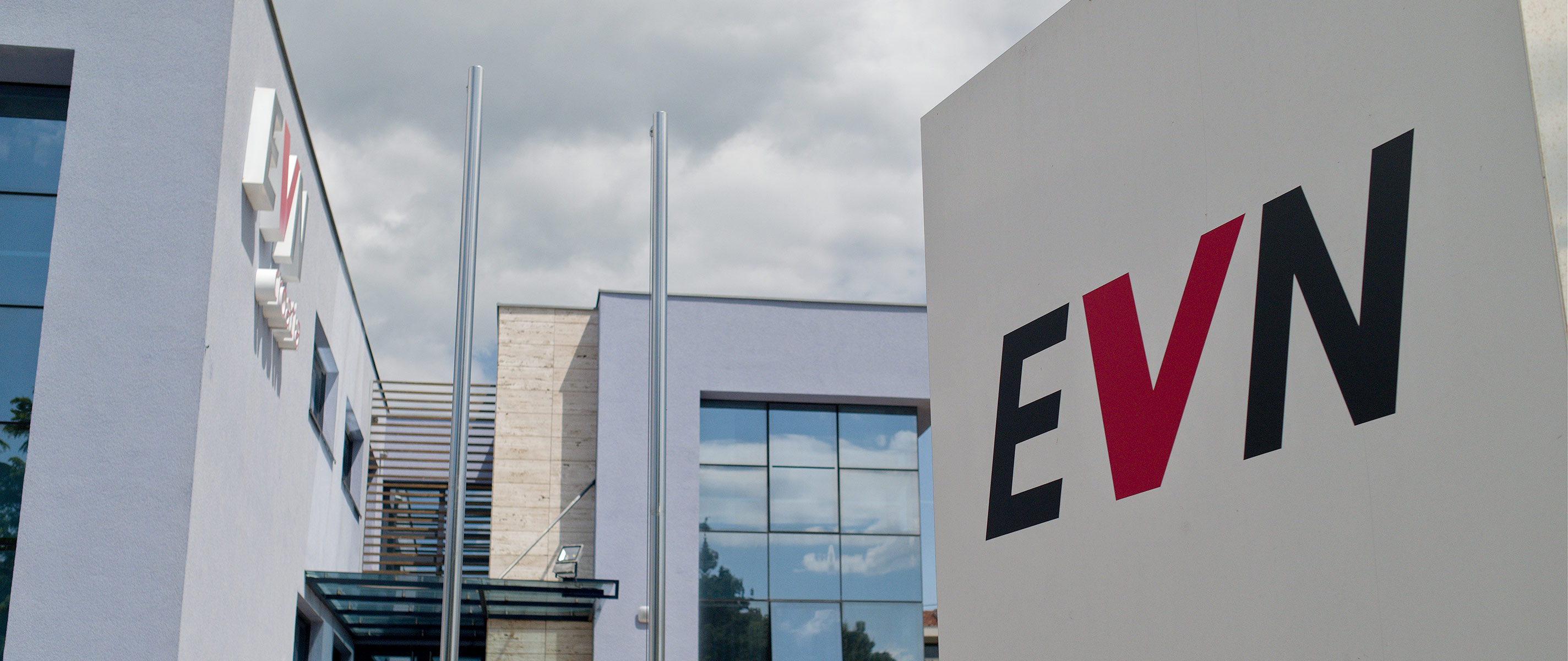 EVN, grupa i strategija
